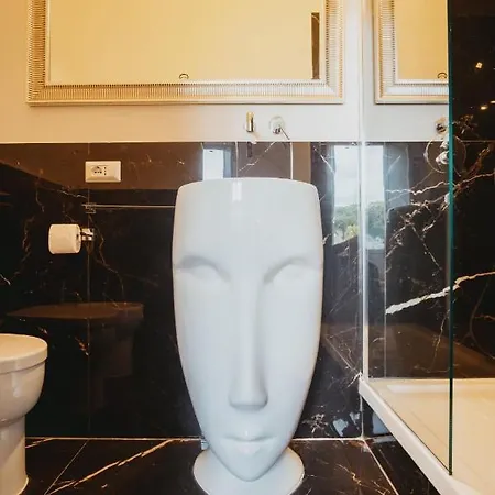 Prince's Colosseum Collection