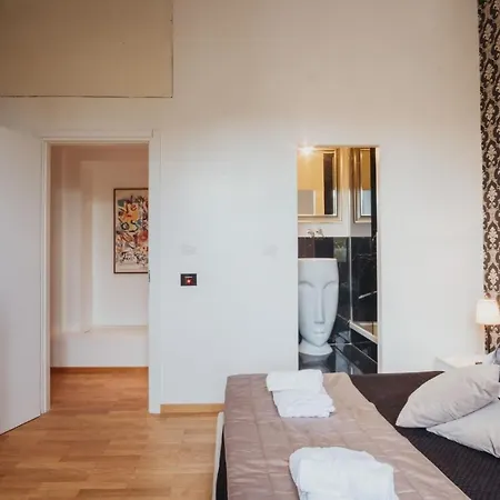 Prince's Colosseum Collection * Rome